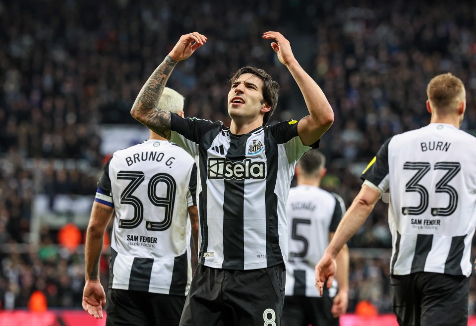 Sandro Tonali celebrates a goal.