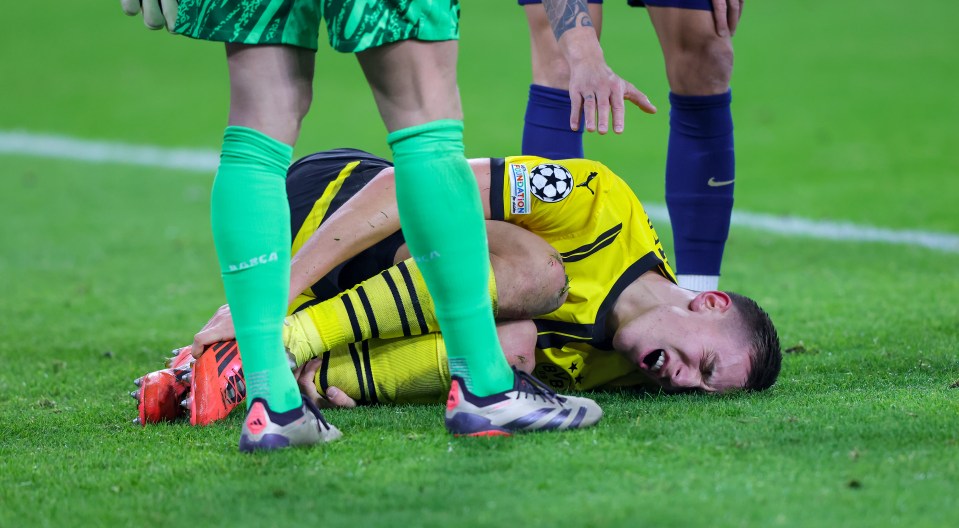 Nico Schlotterbeck suffered a horrific ankle injury against Barcelona