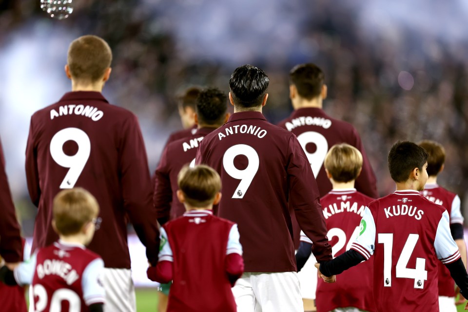 The West Ham team wore pre-match jackets in honour of Antonio