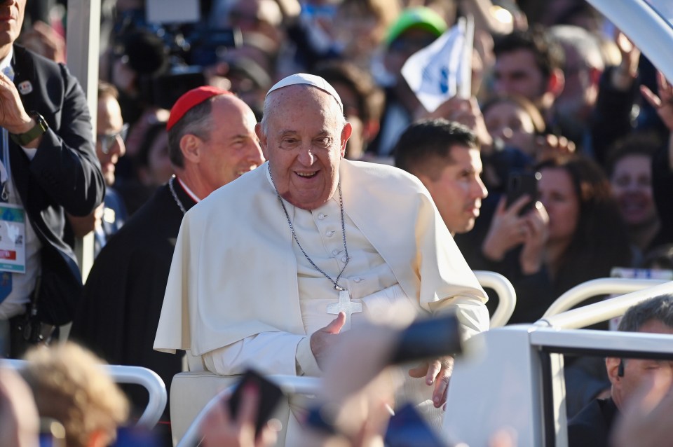 British spies foiled a suicide bomb plot to assassinate Pope Francis during his Iraq visit