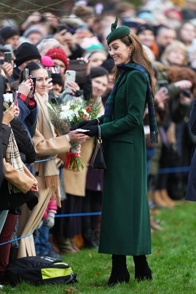 Kate mingling among the huge crowds of fans