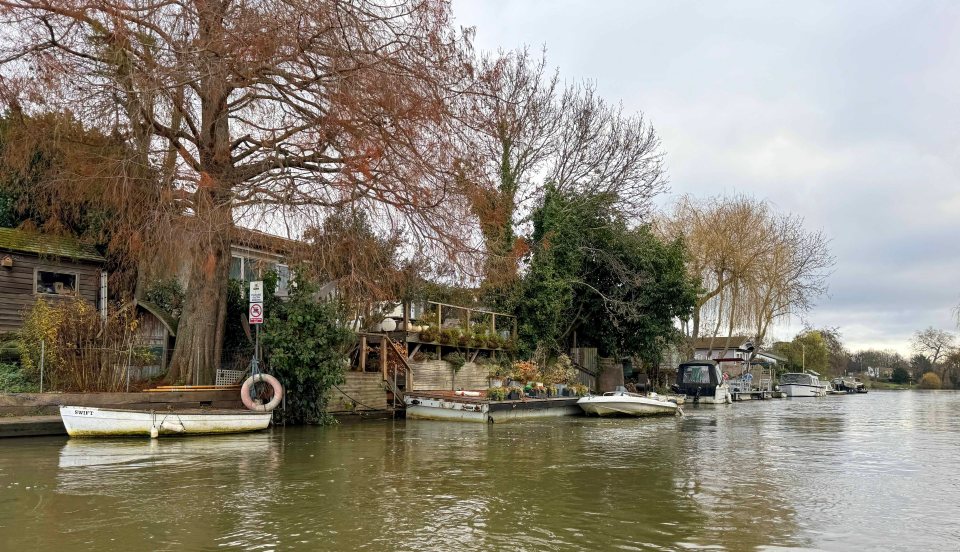 The ait is only accessible by boat with a list of hazards including strong currents and a nearby weir