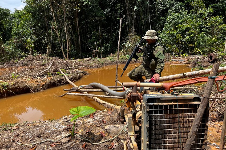 Attempts by the Brazilian government to end the illegal mining once and for all have so far been in vain