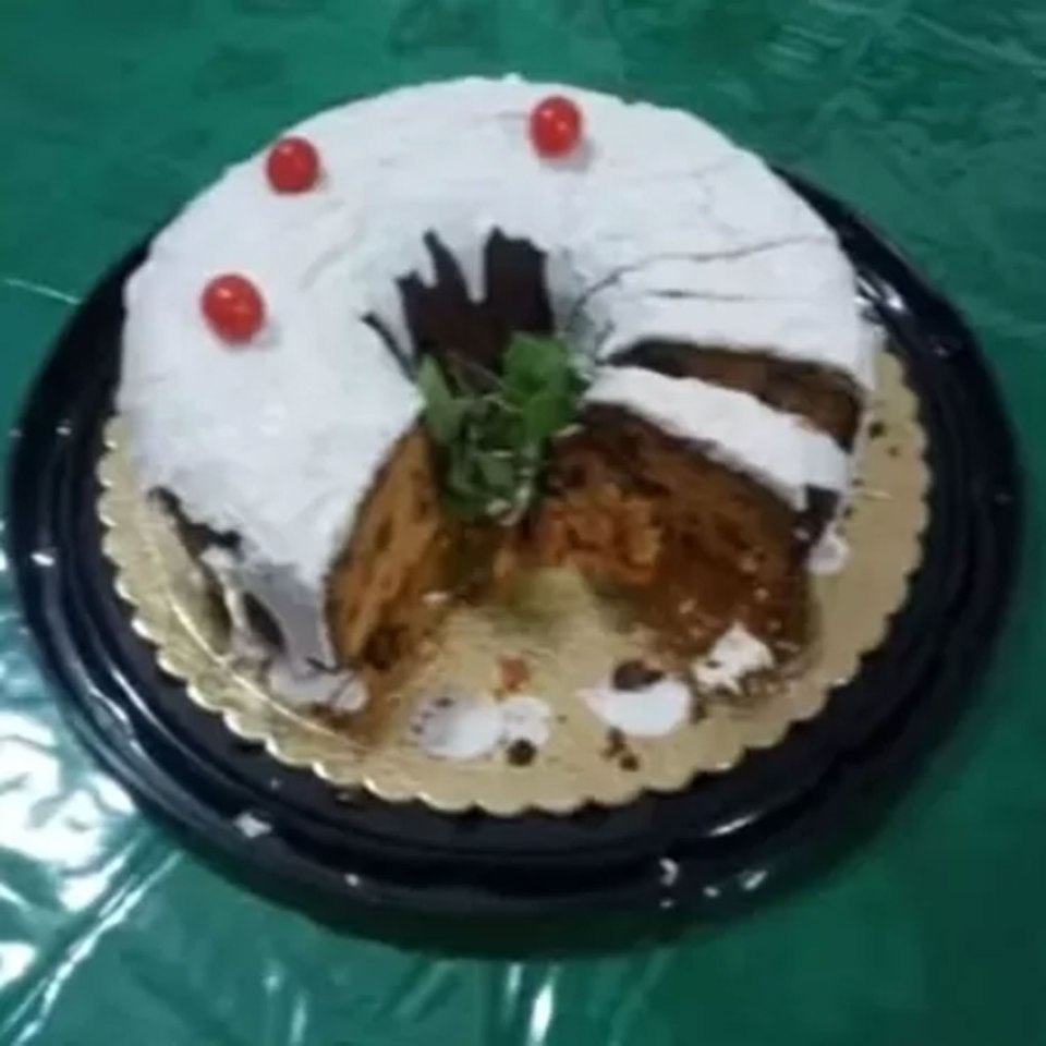 The Christmas dessert was allegedly baked with arsenic-laced flour, cops said