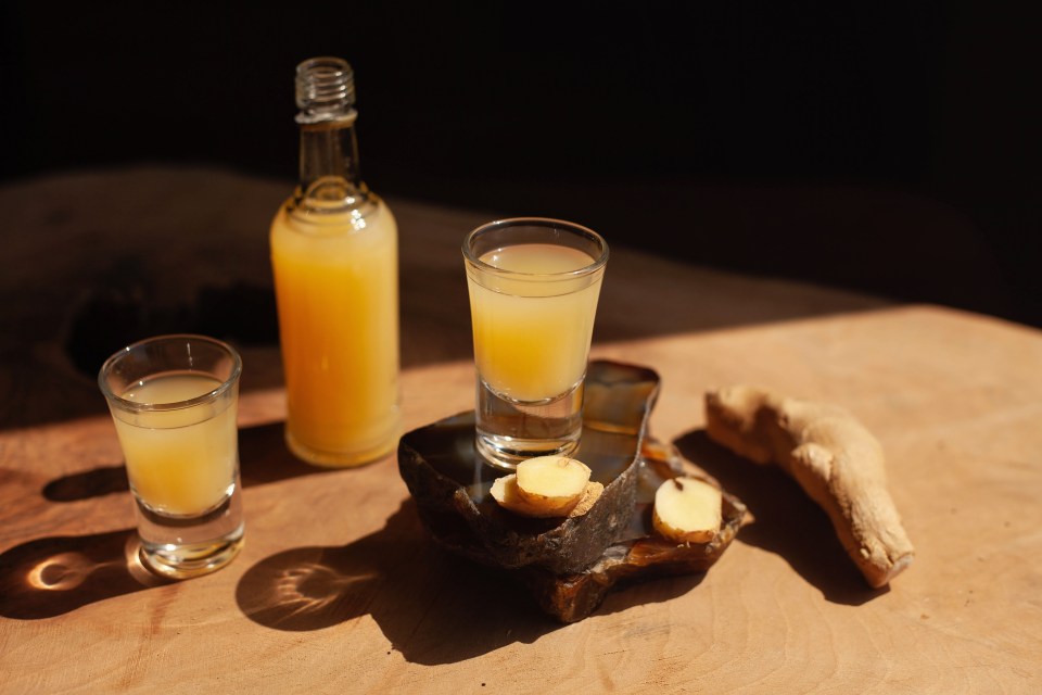 Ginger is said to have numerous benefits, including helping with a sore throat