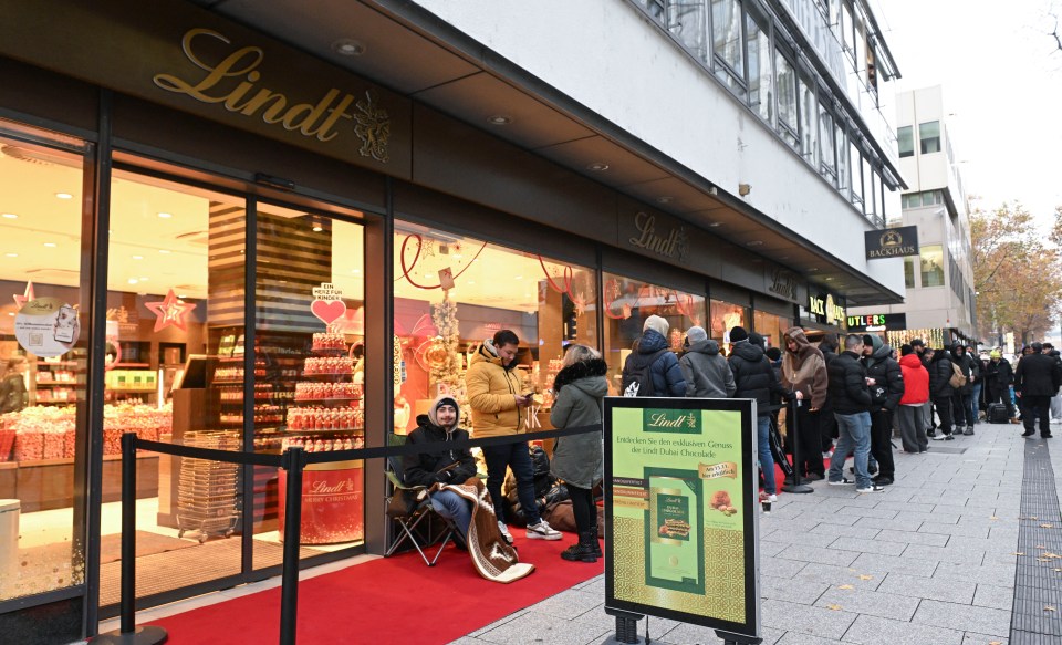 In Stuttgart, people line up for hours to taste the new chocolate bar