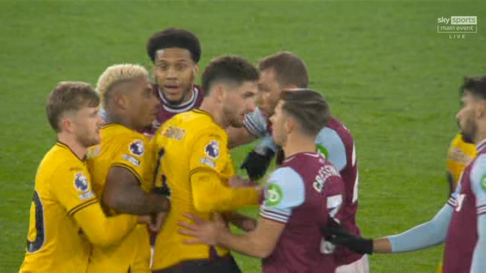 A huge brawl erupted at the end of West Ham's 2-1 win over Wolves