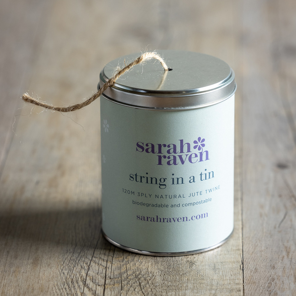 Banish those bundles of tangled twine with this handy tin