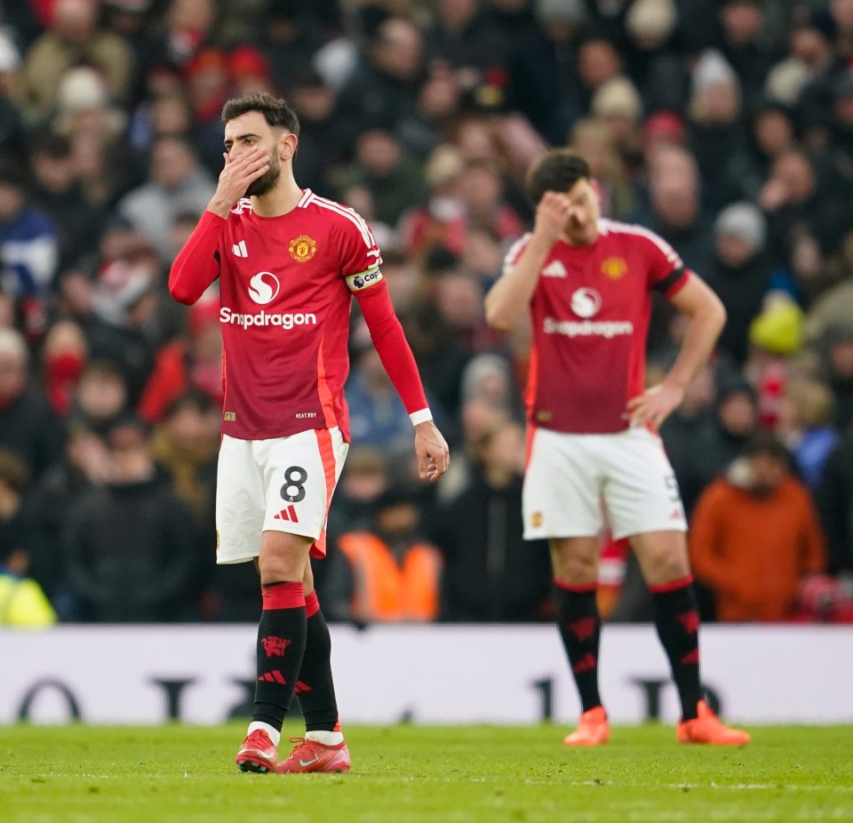 Bruno Fernandes of Manchester United looking dejected.