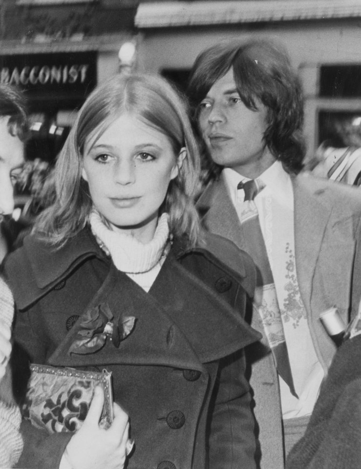 Black and white photo of Marianne Faithfull and Mick Jagger.