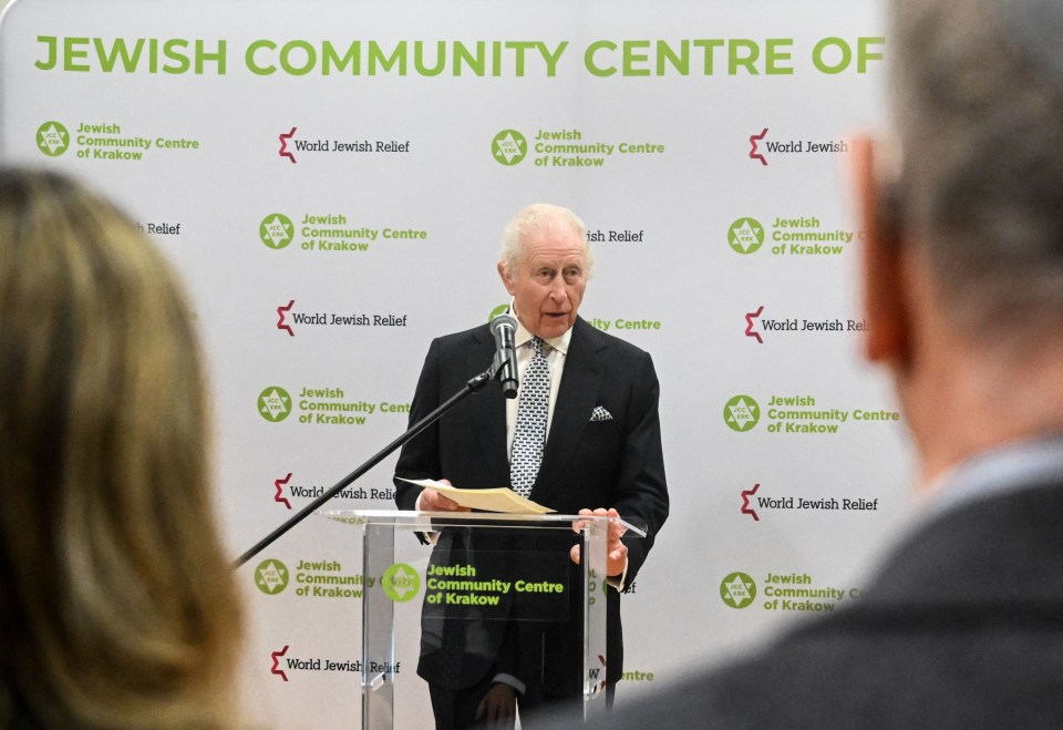 King Charles III speaking at the Jewish Community Centre of Krakow.