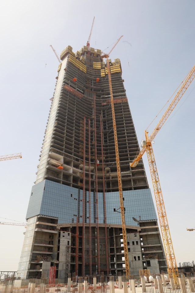 Jeddah Tower under construction.