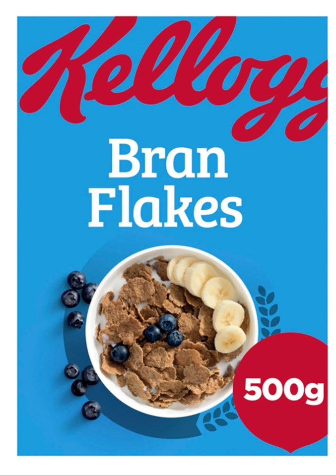 Kellogg's Bran Flakes, 500g, with blueberries and banana.