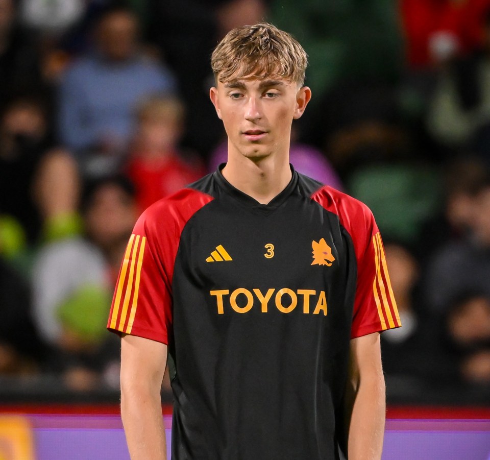 Dean Huijsen, AS Roma soccer player, in training.