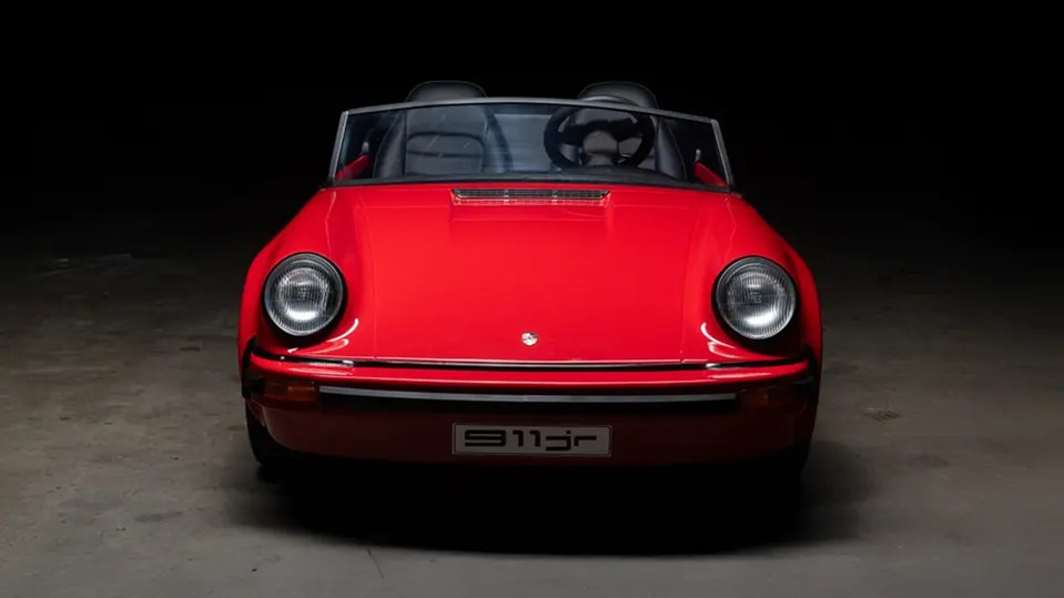 Red Porsche 911 Junior children's car.