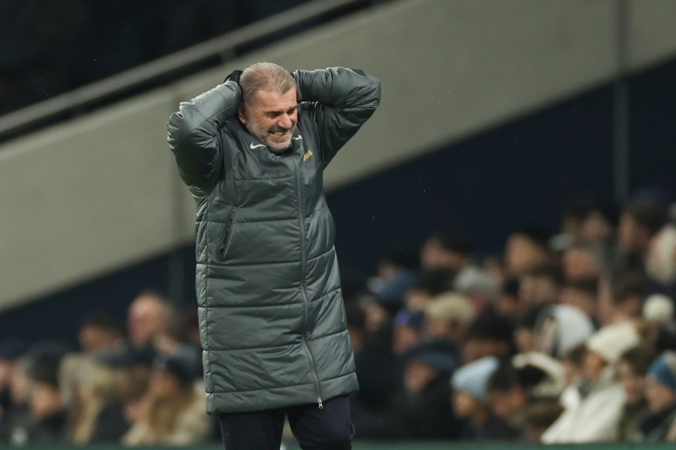 Tottenham's head coach Ange Postecoglou reacts during the English League Cup semi final first leg soccer match between Tottenham and Liverpool, at the Tottenham Hotspur Stadium in London, Wednesday, Jan. 8, 2025. (AP Photo/Ian Walton)