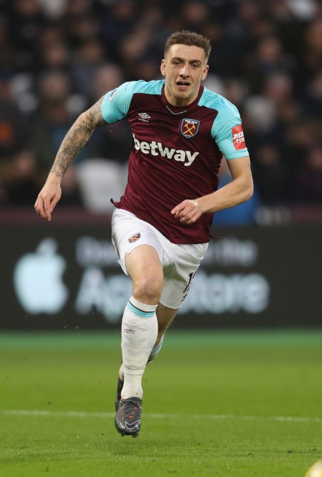 LONDON, ENGLAND - FEBRUARY 10: Jordan Hugill of West Ham United in action during the Premier League match between West Ham United and Watford at London Stadium on February 10, 2018 in London, England. (Photo by Christopher Lee/Getty Images)