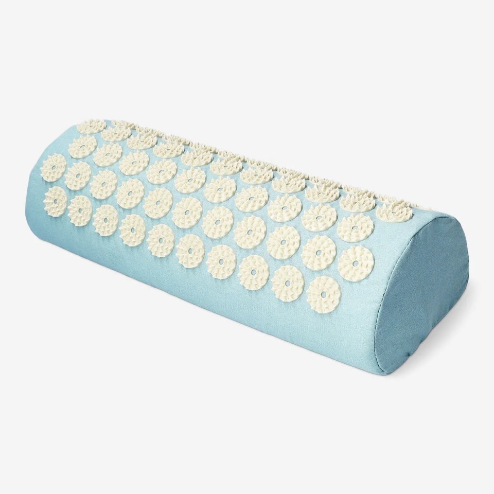 Acupressure roller.