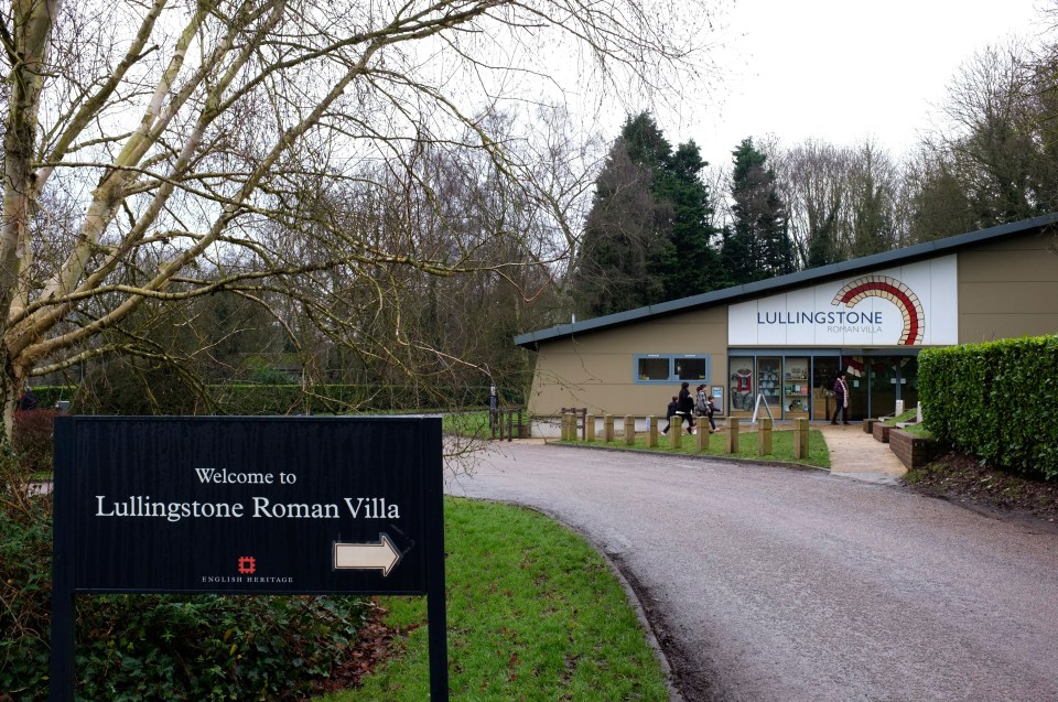 Lullingstone Roman Villa entrance and sign.