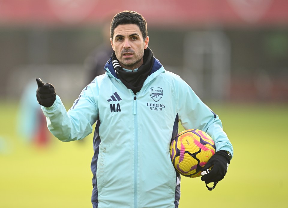 Mikel Arteta, Arsenal manager, at a training session.