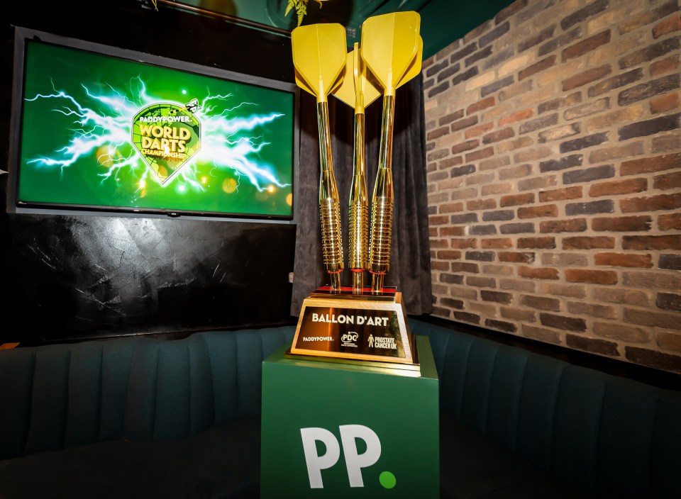 The Ballon d'Art trophy for the Paddy Power World Darts Championship.