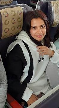 Photo of Houda, a missing 15-year-old girl.