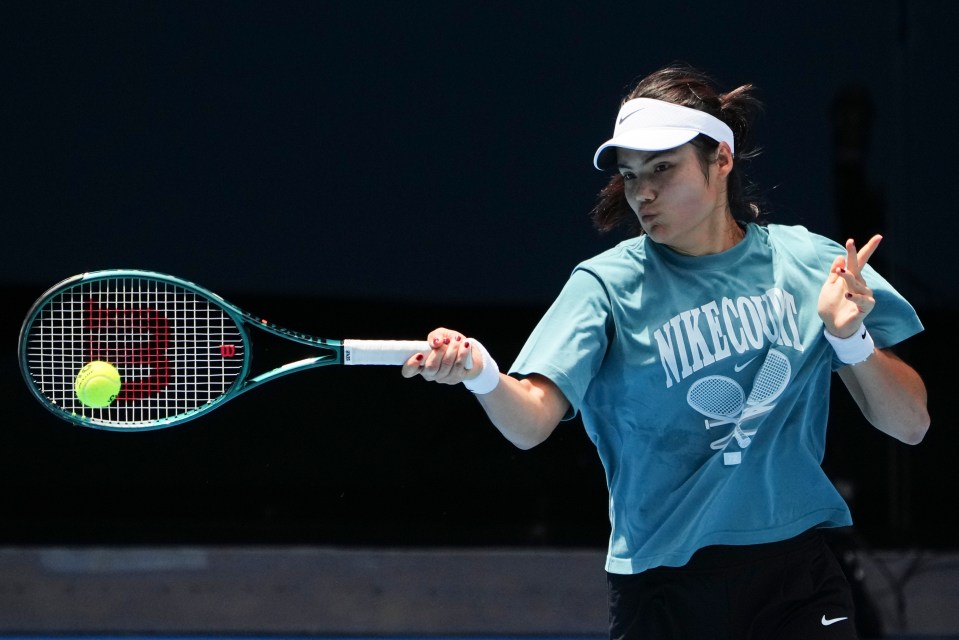 Emma Raducanu playing a forehand during tennis practice.