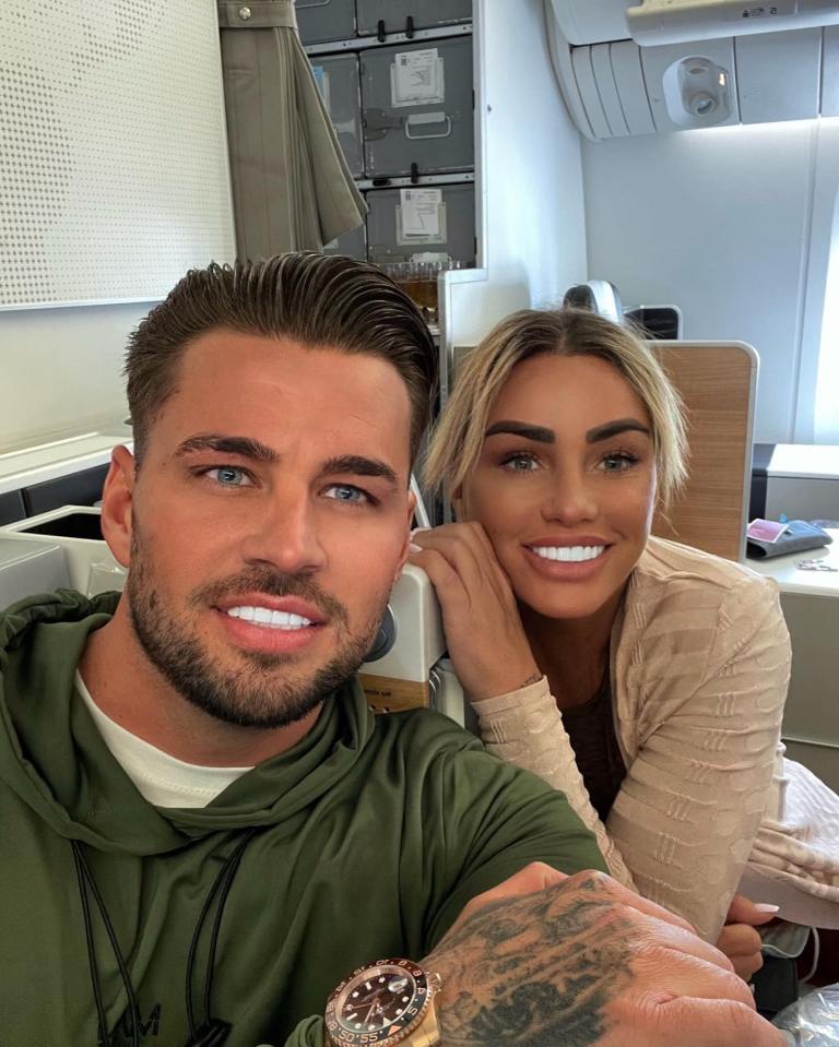 Carl Woods and Katie Price on a plane.