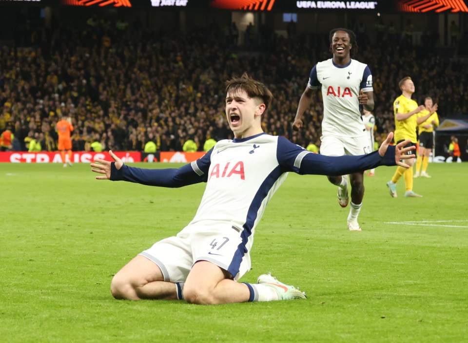 Mikey Moore celebrates scoring Tottenham Hotspur's third goal.