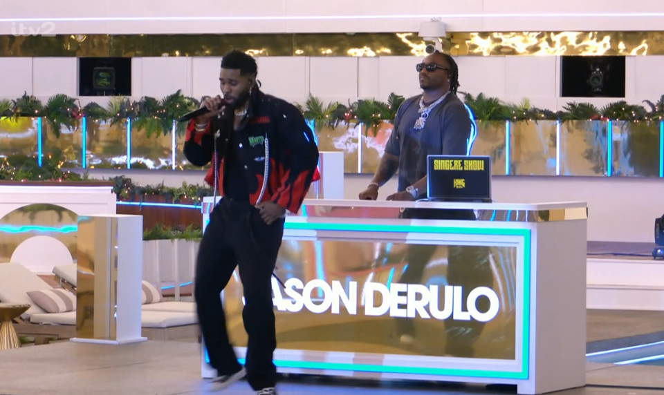 Jason Derulo performing on the Singere Show.