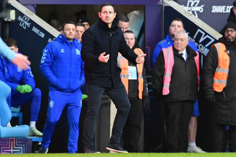 Frank Lampard, Coventry City manager, animated on the sidelines.