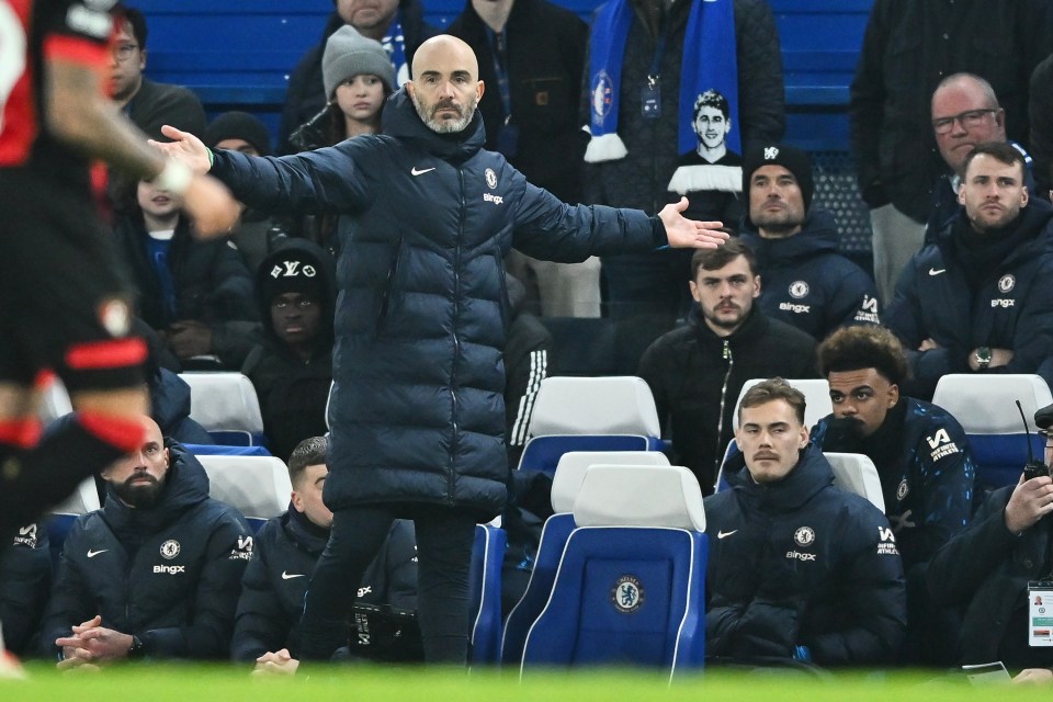 Chelsea manager Enzo Maresca gesturing during a match.