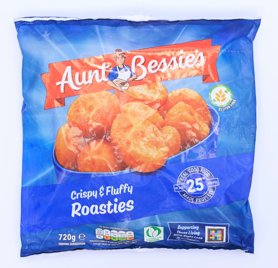 Bag of Aunt Bessie's Crispy & Fluffy Roasties.