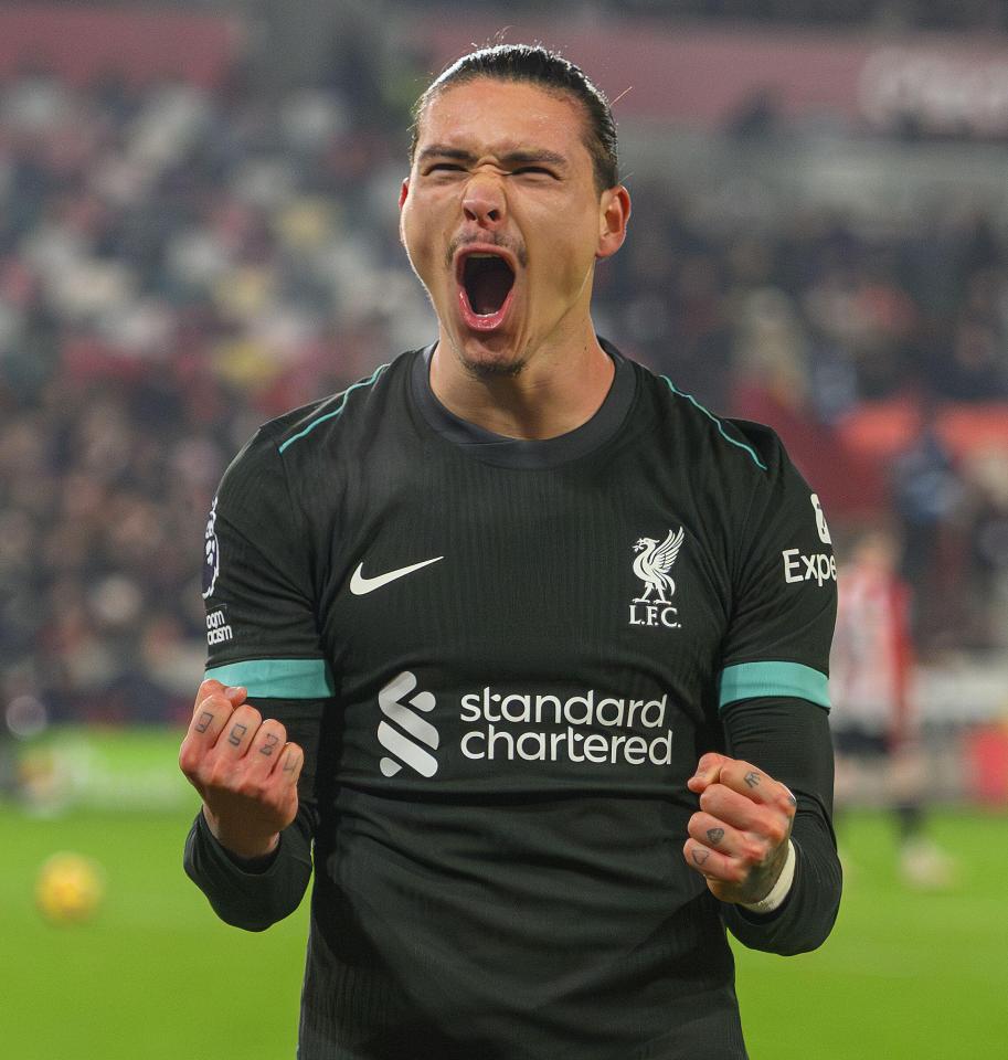 Darwin Núñez celebrating a goal.