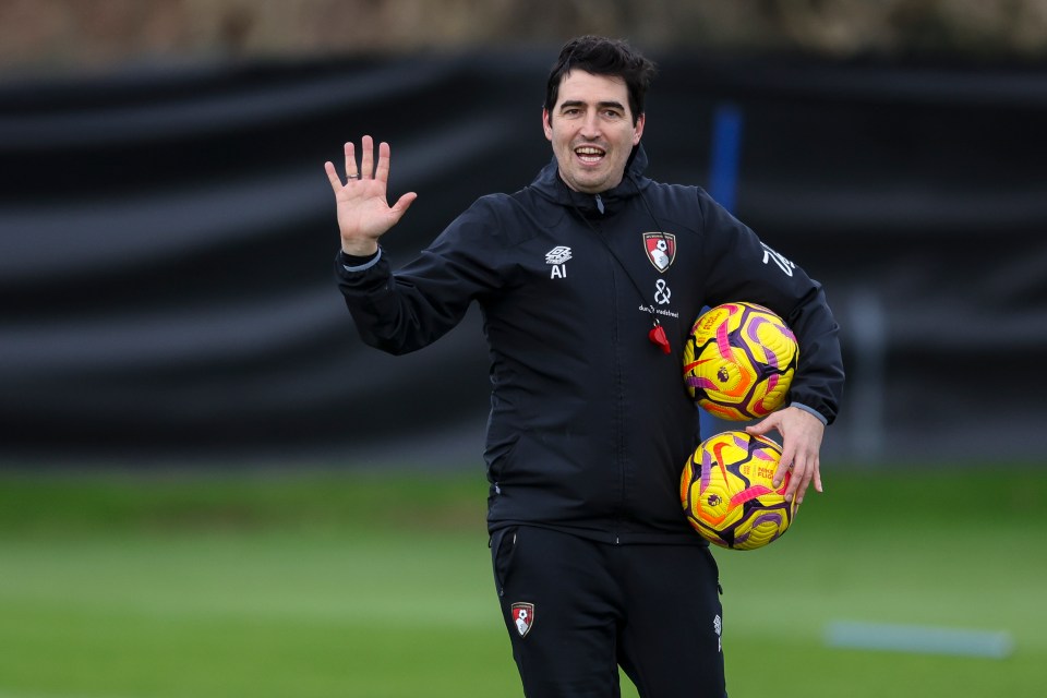 Andoni Iraola, Bournemouth head coach, at a training session.