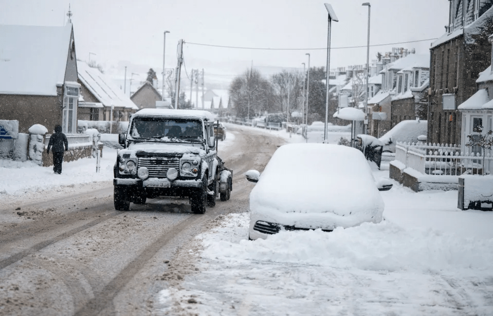 Heavy snow has fallen across Aberdeenshire