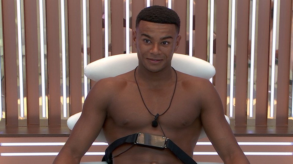 Wes from Love Island taking a lie detector test.