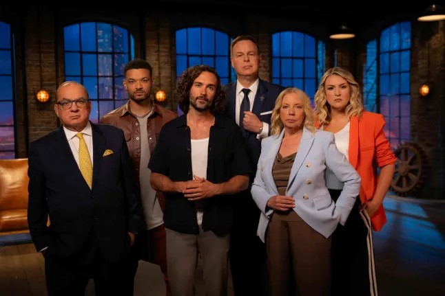 Joe Wicks and the Dragon's Den investors.