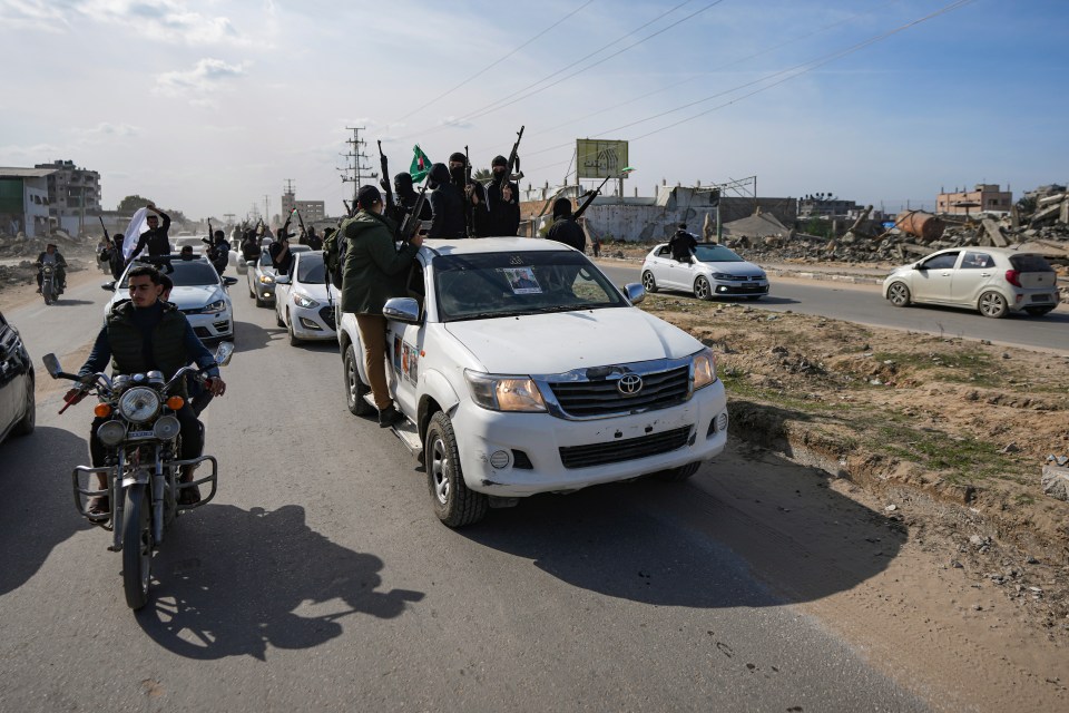 Members of the Izzedine al-Qassam Brigades celebrating a ceasefire.