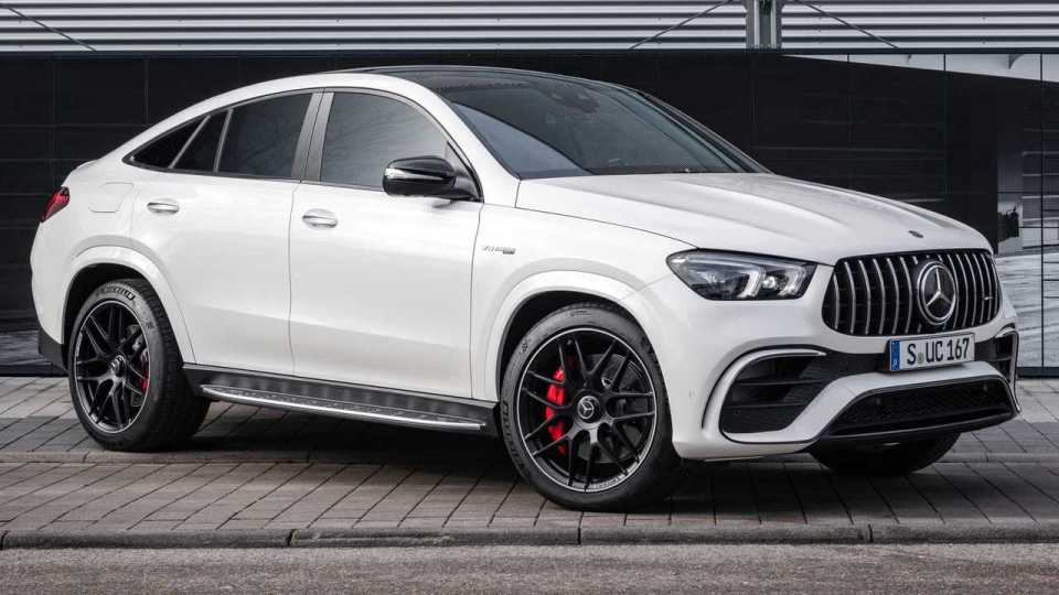 White Mercedes-AMG GLE 63 S Coupe.