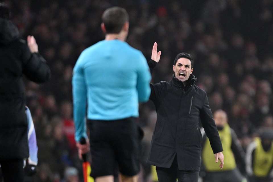 Mikel Arteta, Arsenal manager, reacts during a match.