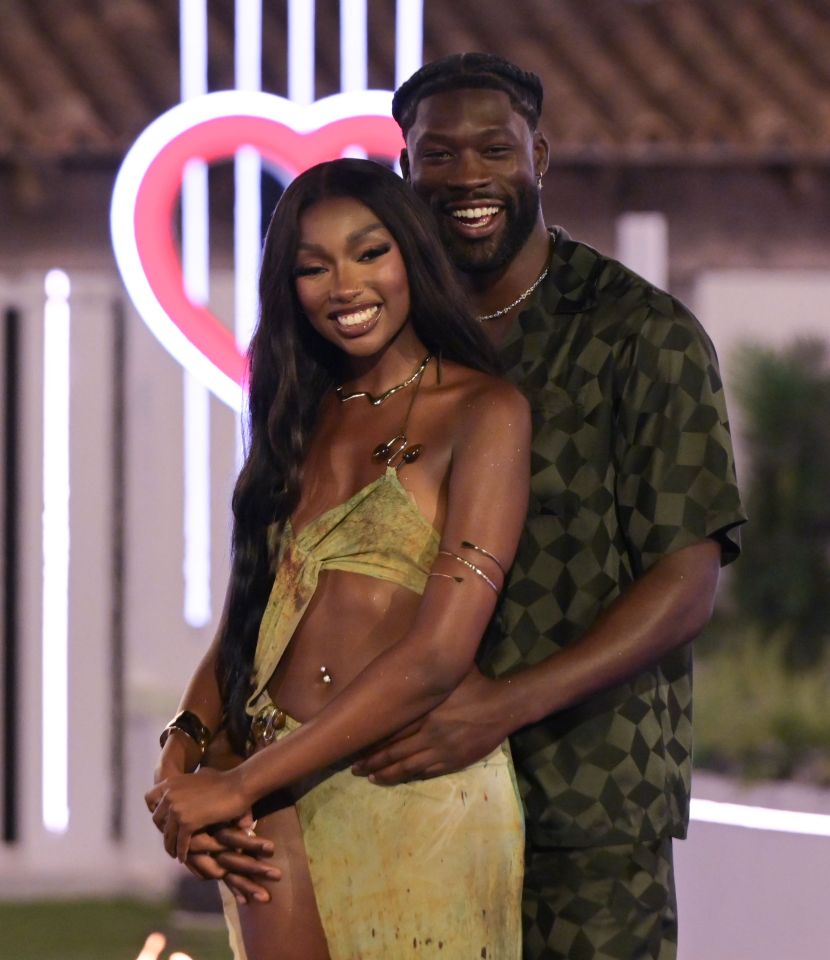 Mimii Ngulube and Josh Oyinsan, winners of Love Island.