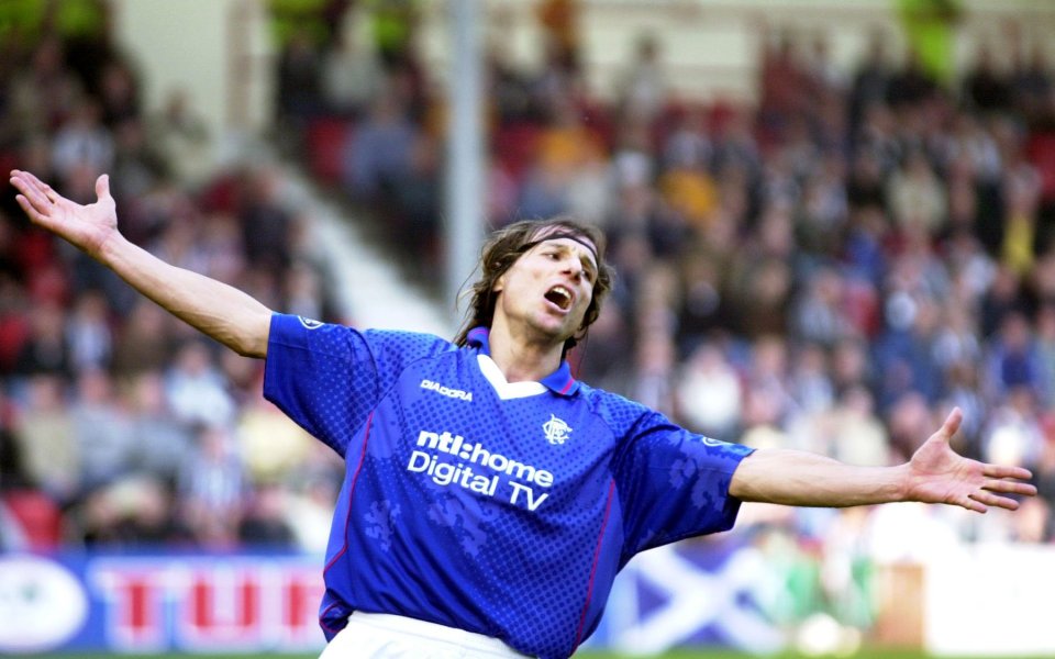 Claudio Caniggia celebrating a goal.