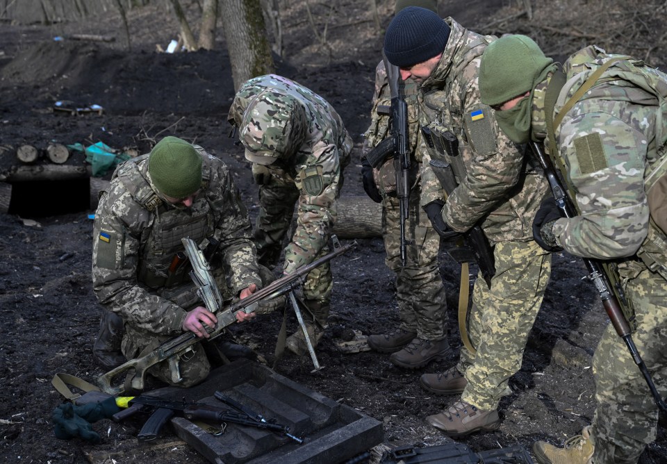 Ukrainian soldiers during tactical training.