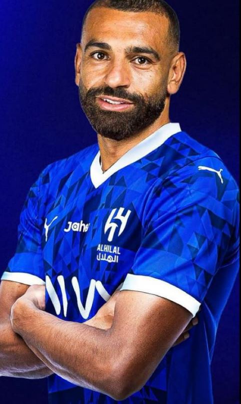 Illustration of Mohamed Salah in an Al Hilal kit.