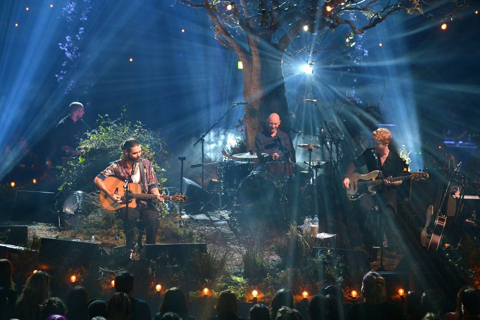 Biffy Clyro performing an MTV Unplugged set.