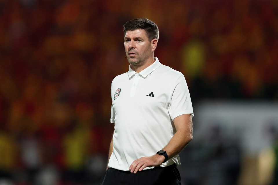 Steven Gerrard, head coach of Al-Ettifaq FC.