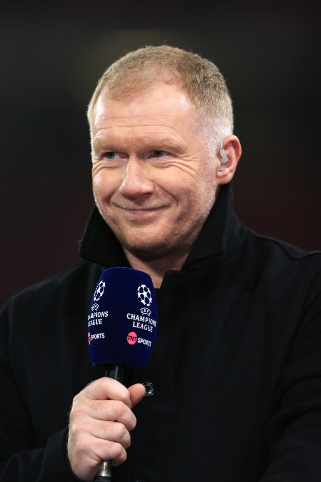 Paul Scholes has had his say on Mainoo