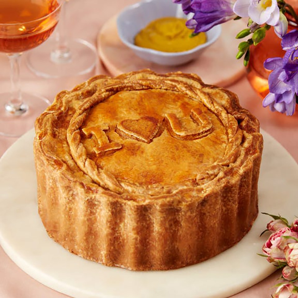 Large pork pie with "I love you" on top.