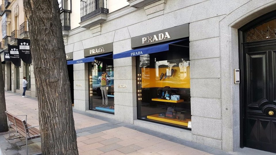 Calle De Serrano is the premier shopping district for fashionistas